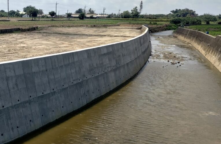 六甲區聚落內牛坔排水持續推動護岸整建 防洪能量再提升