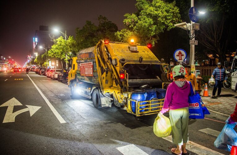 嘉義市定時、定點垃圾收運點增至23處　收運資訊APP一手掌握