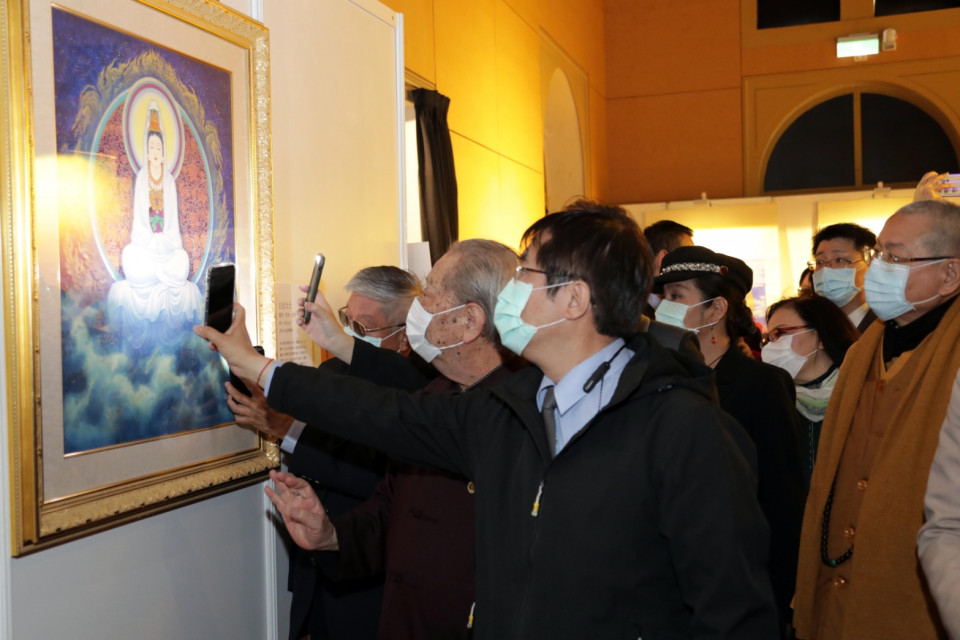 岩彩畫名家慧松大師於吳園舉辦慈善畫展