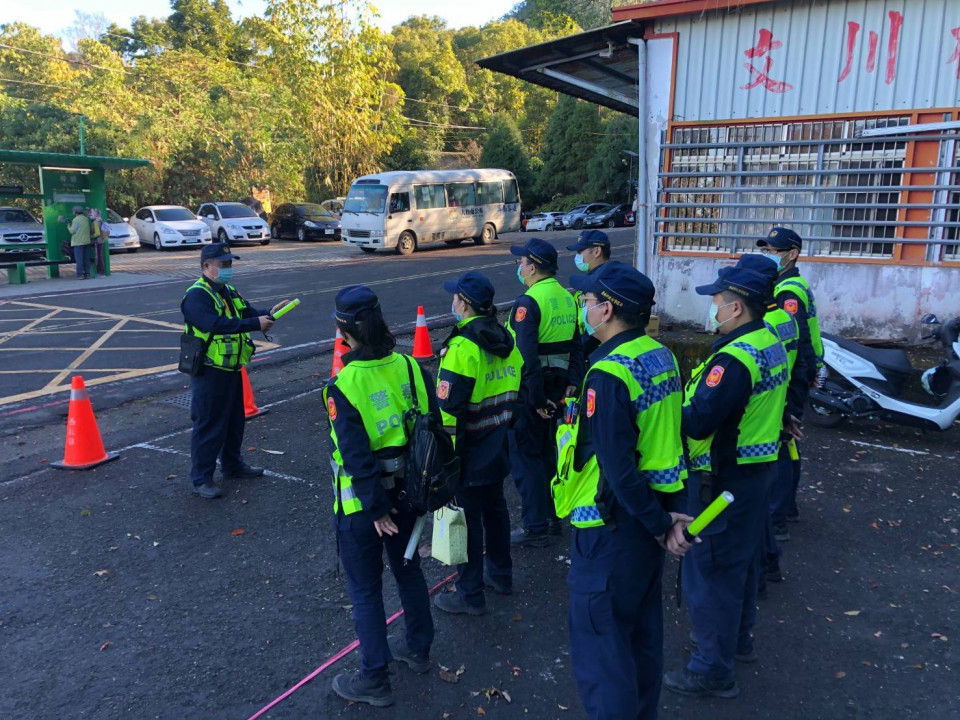 玉井警分局透過公路總局CMS資訊可變標誌看板