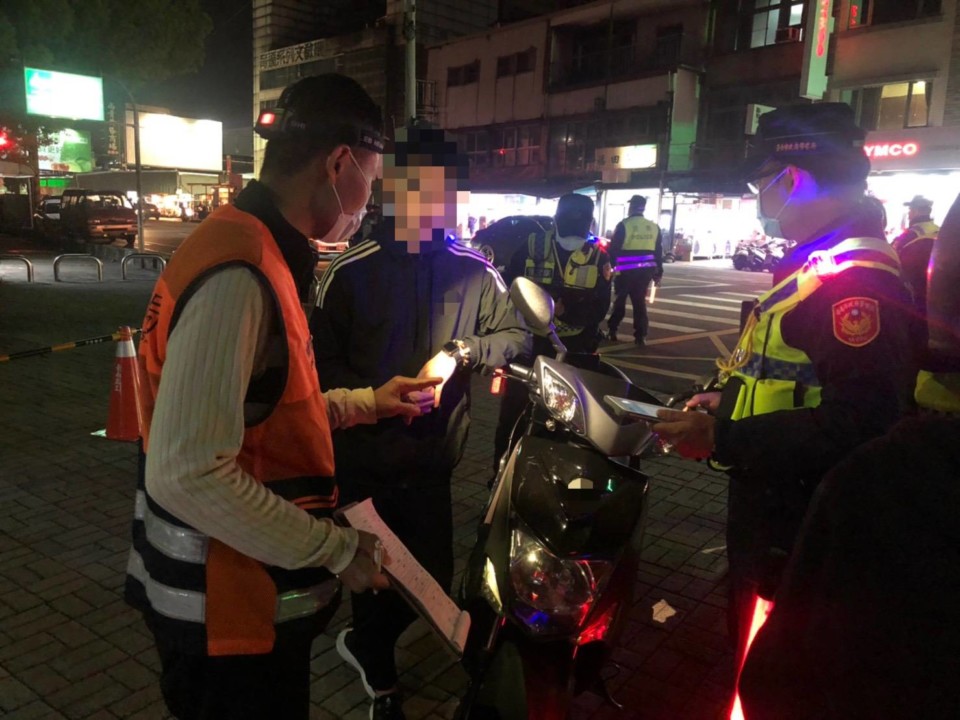 環警監永康聯合稽查 強力取締改裝噪音車輛 還市民舒寧環境