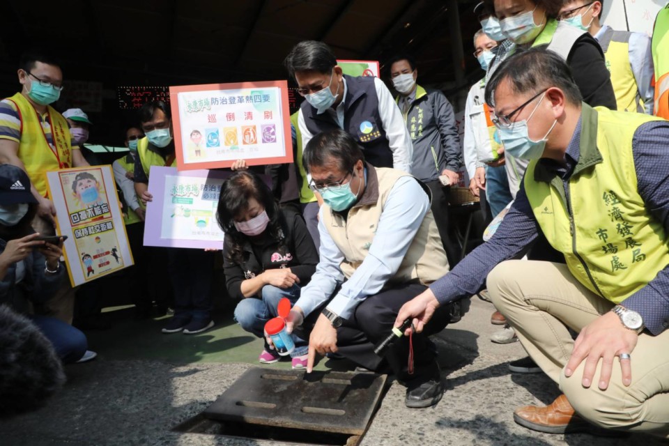 黃偉哲：防治登革熱人人有責