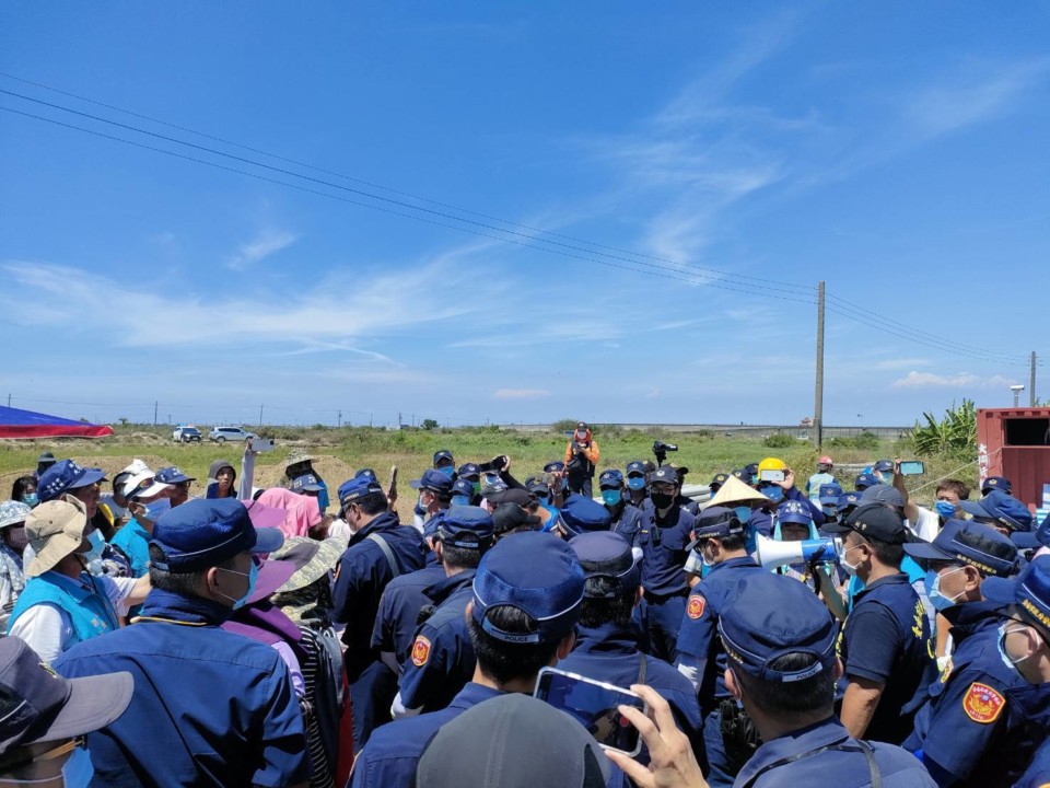 學甲警察分局 針對蘆竹溝反太陽能光電場陳抗