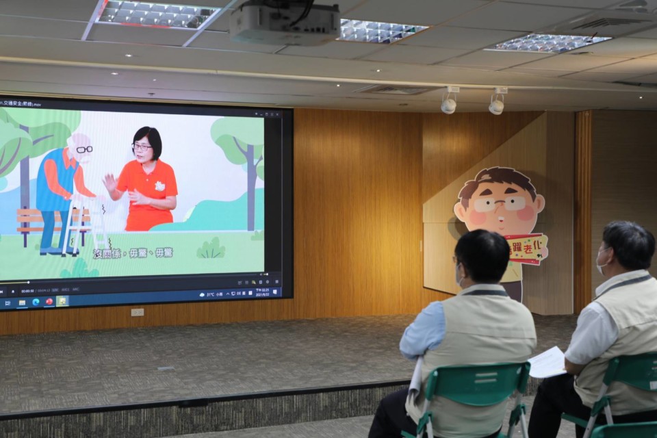 樂齡學習好Play線上系列課程首映今臺南登場 