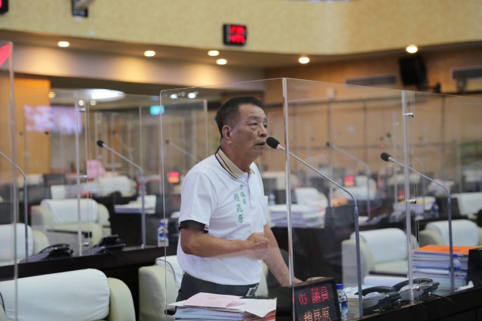 市議員趙昆原  要求市府 開發新營糖廠