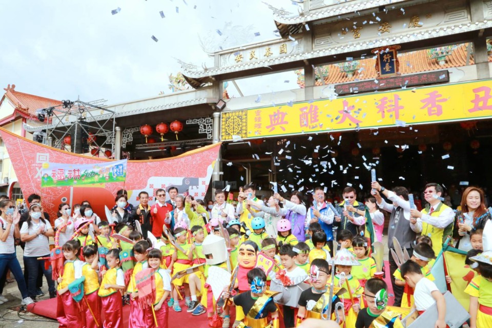 攜西港文化祭 王船踩街超熱鬧