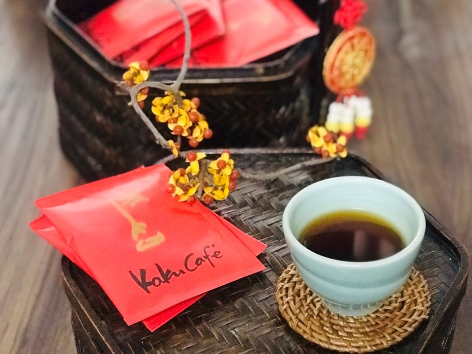 啜飲一口咖啡 將書法文化推往國際舞台