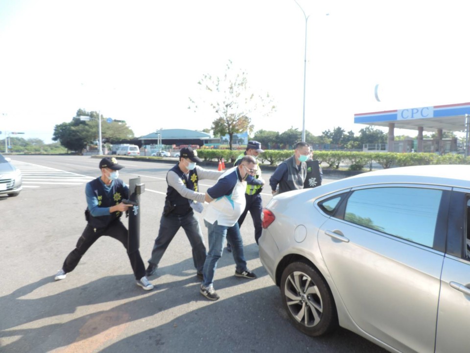 雙匪搶劫演練 玉警迅速攔捕
