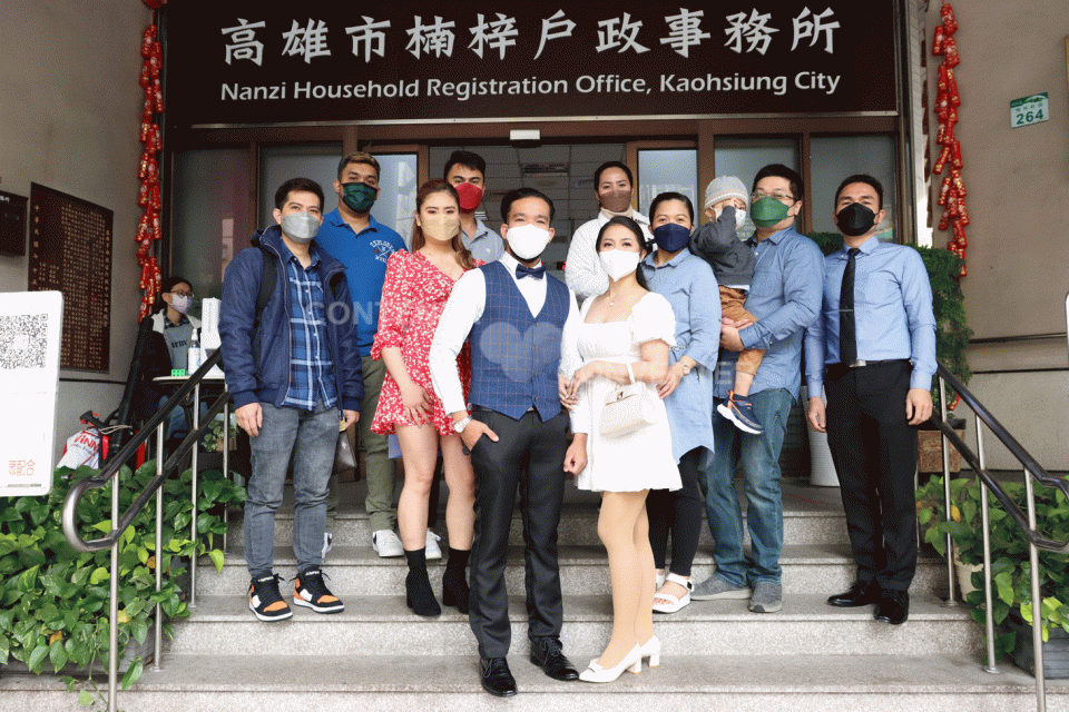 熱愛高雄，楠梓戶政協助菲律賓國人完成終身大事