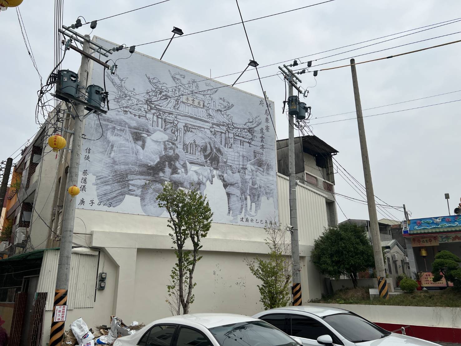 老舊電桿易倒塌   議員會勘爭取地下化