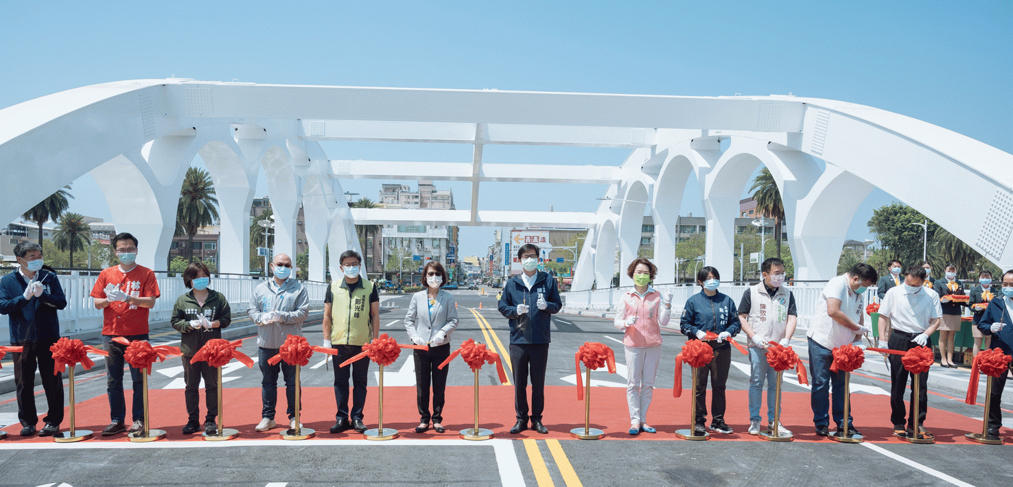 前鎮海邦橋17個月通車啟用！銜接五甲與草衙兩地生活圈