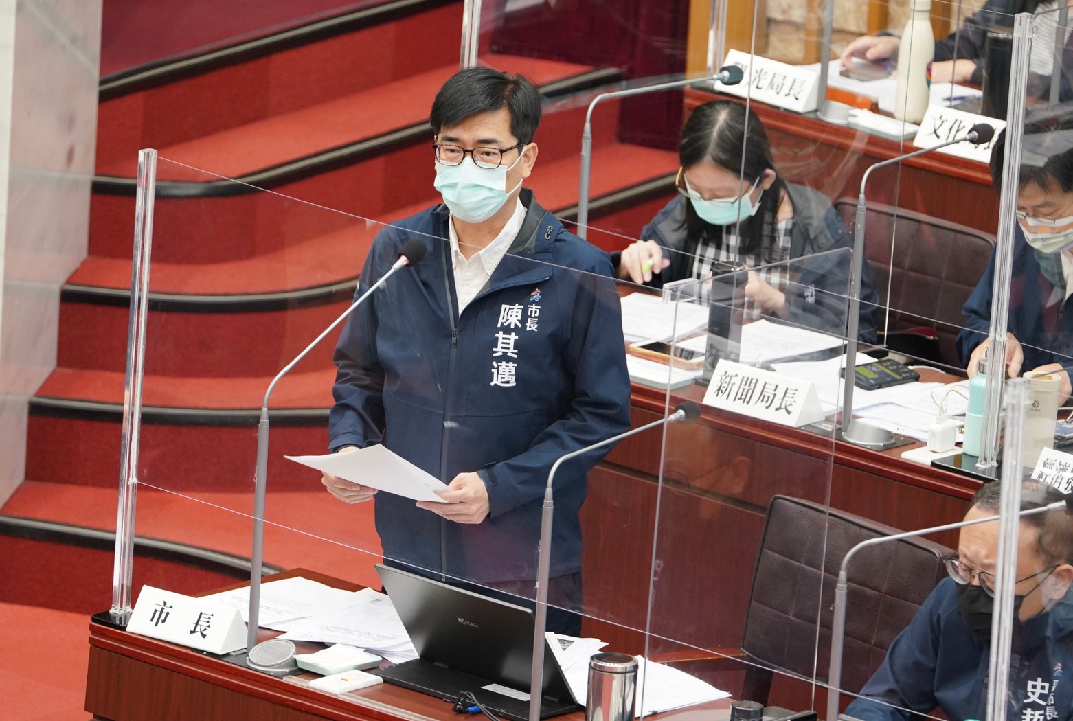 同心團結防疫 高市府防疫期間跨局處支援 持續準備足量快篩試劑