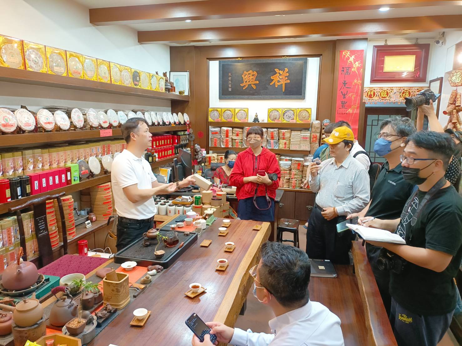 看盡舶來品的光陰與光景  商圈店家辦理戶外茶席邀您來品茗