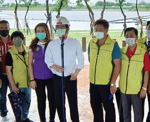 高雄下大雨路面破洞的防範？王金平幫國民黨開選戰晨報會擔心嗎？