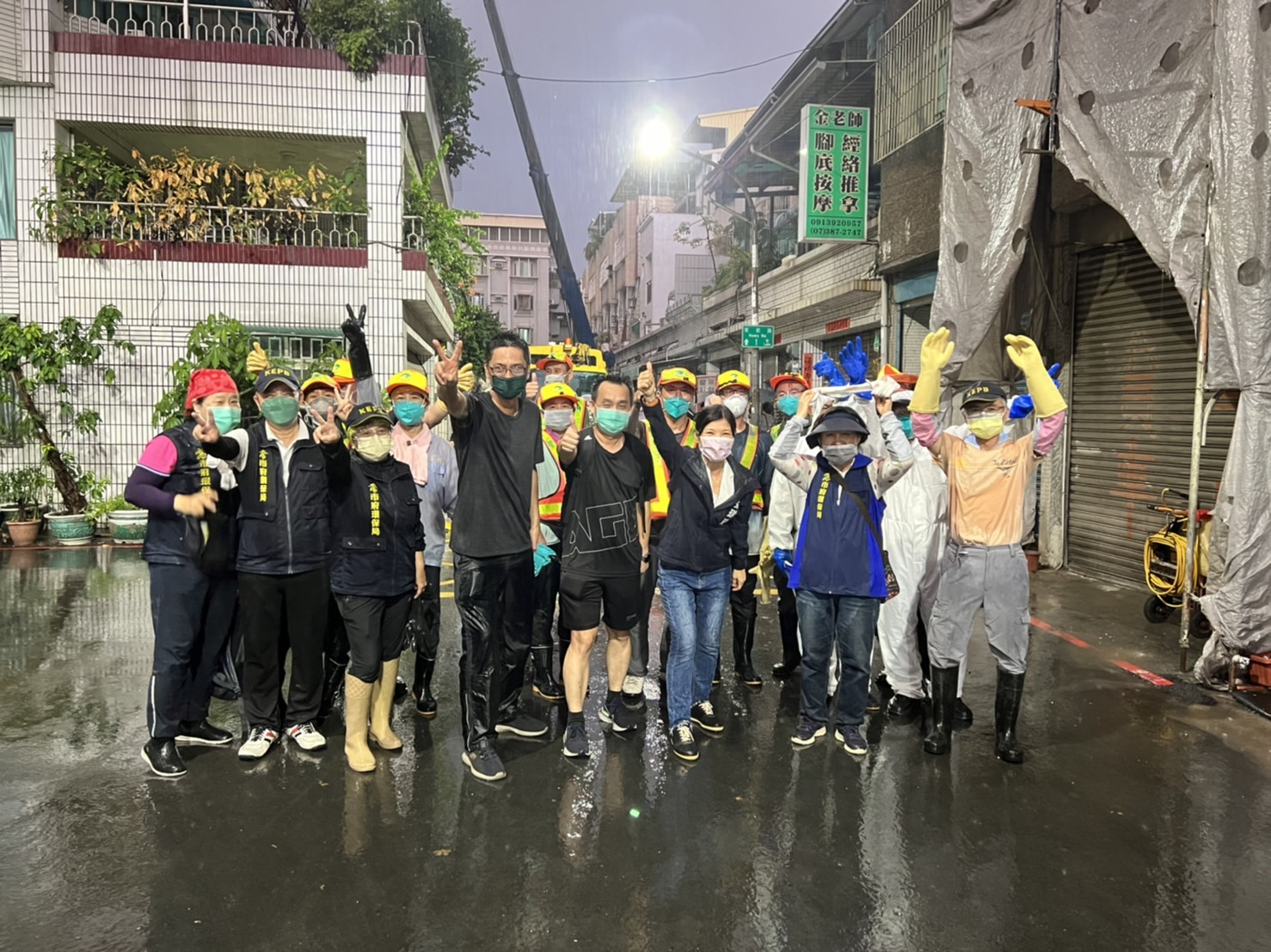 高市府拼了！5天完成清除克武路民宅髒亂