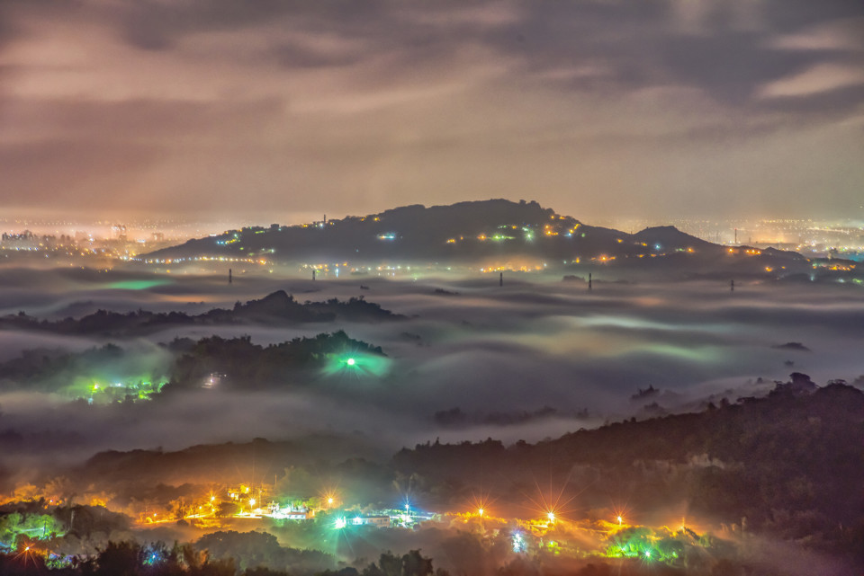 高雄最美的雲海琉璃旅遊登山去處—中寮山