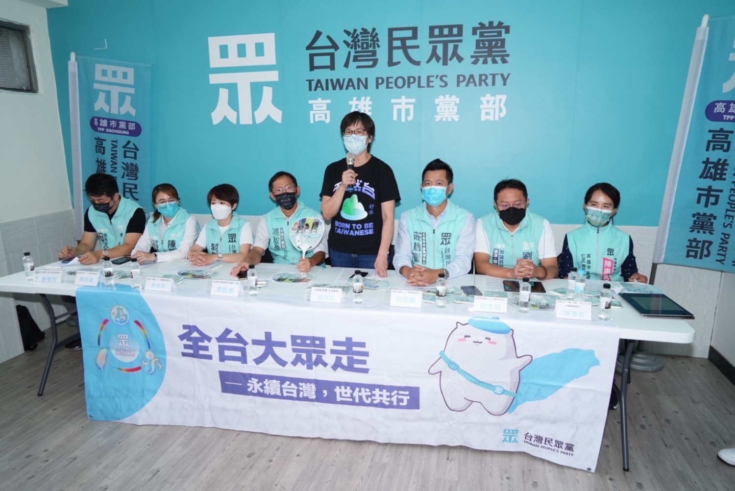 2022全台大眾走高雄場推「市政有青」 籲在野聯盟