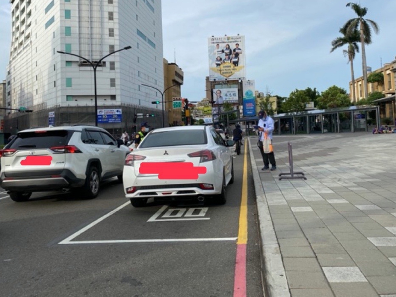 遏止白牌攬客歪風確保乘客安全權益　竹市監理站加強取締重罰違規