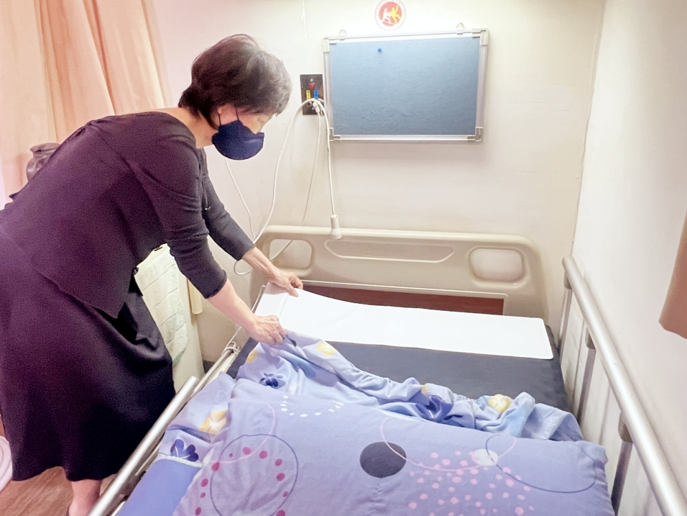 在地安老、尊嚴善終　新竹榮家運用科技照護完善居家安寧療護