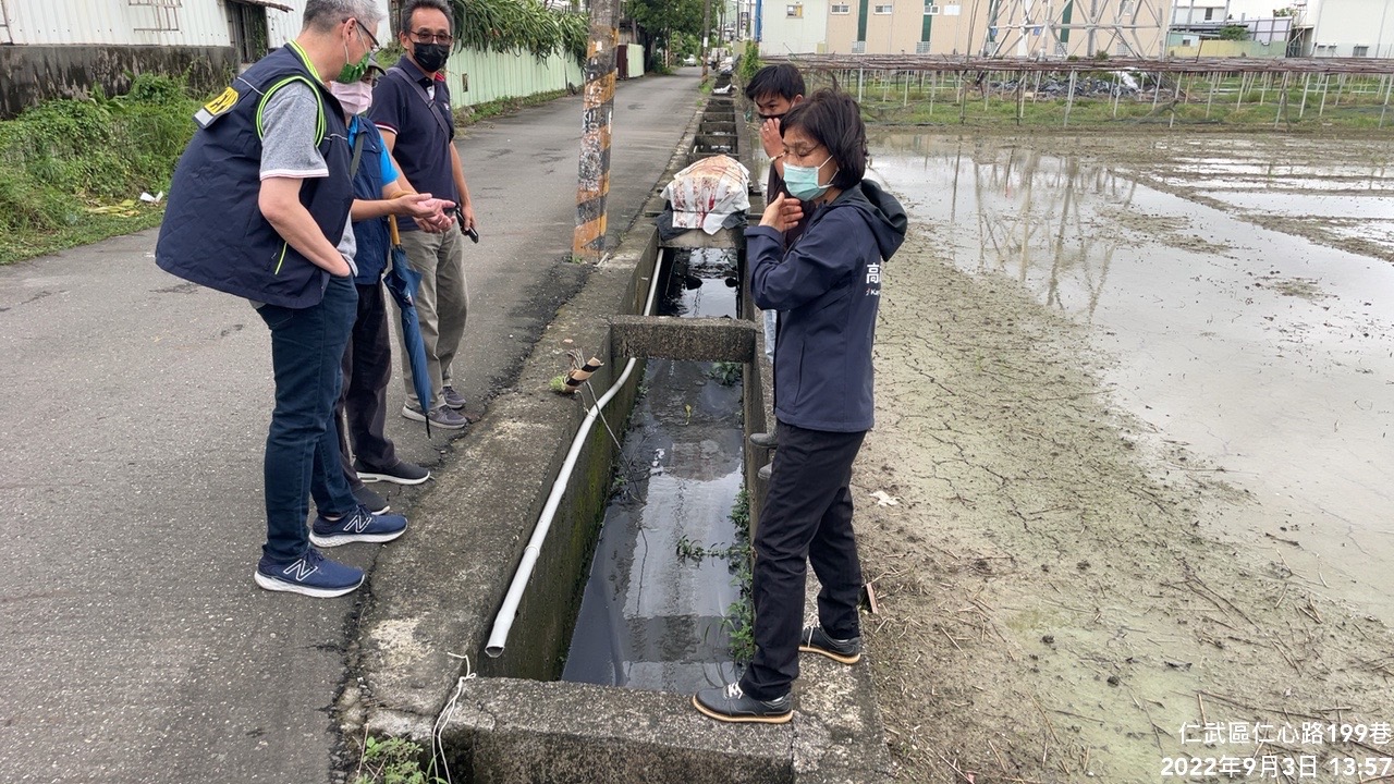 颱風天塗裝工廠繞流排放 環保局依法重罰並命停工