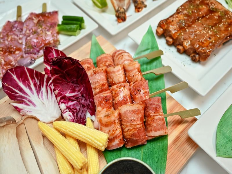 高雄福華大飯店中秋烤肉外帶組合 火烤兩吃、應景料理通通有