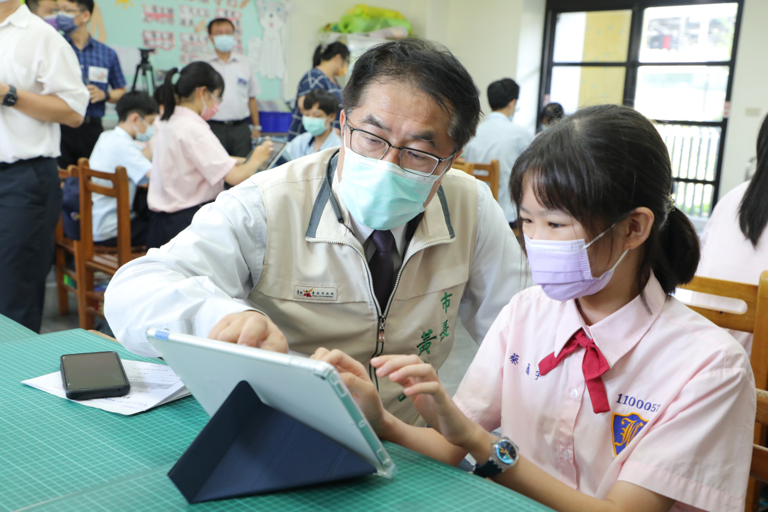 南市18所重點學校  正式啟動「生生用平板」計畫