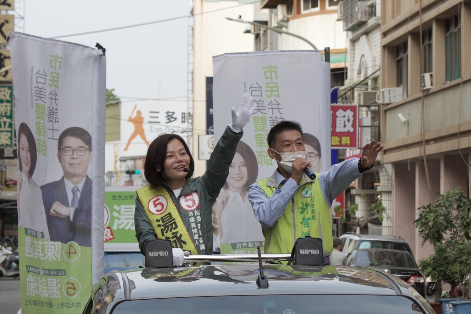高雄小金剛許智傑 跨選區搶救民進黨前新苓唯一提名女性湯詠瑜