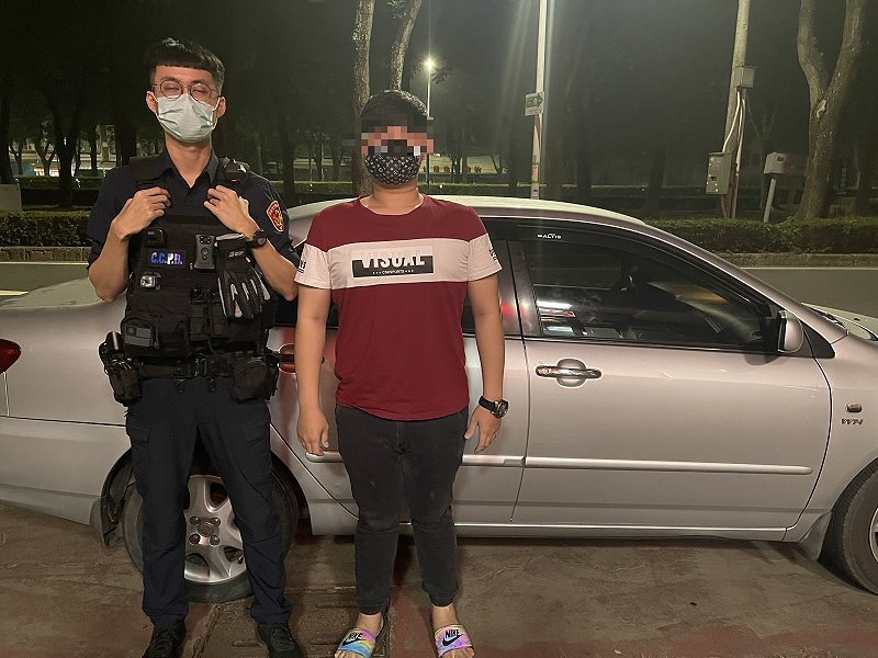 未懸掛號牌車遭拖吊　八掌警助尋獲