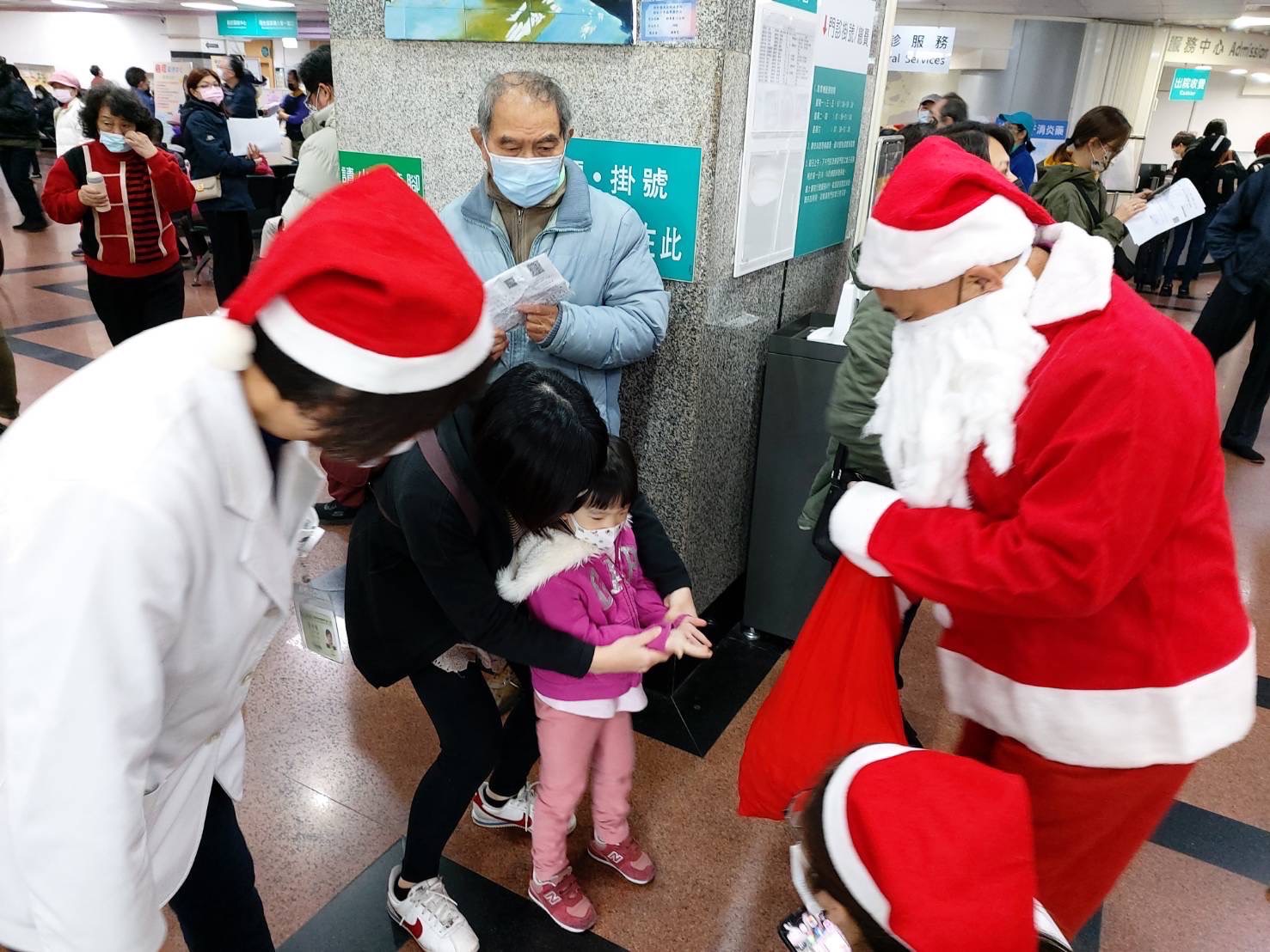 「淨化‧進化」　新竹臺大分院聖誕送暖系列活動邀您共襄盛舉