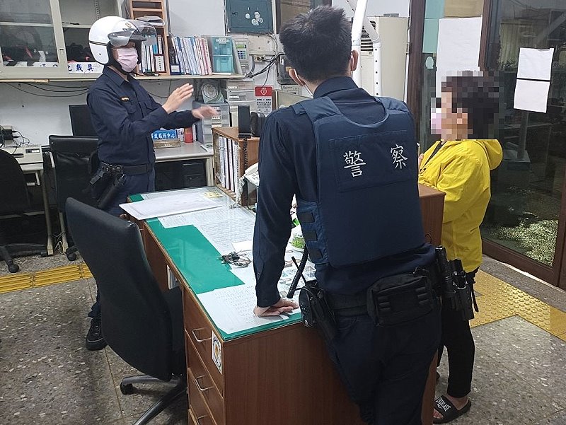 健保卡冒領欲詐單純婦  新南警細心拆穿騙局