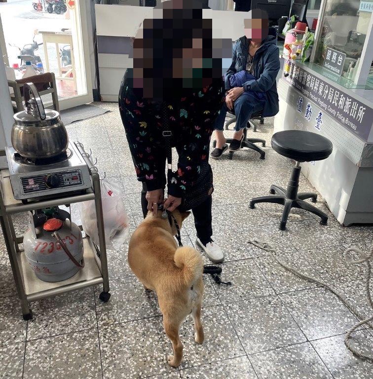 屏東警暖心協助愛犬與飼主團聚