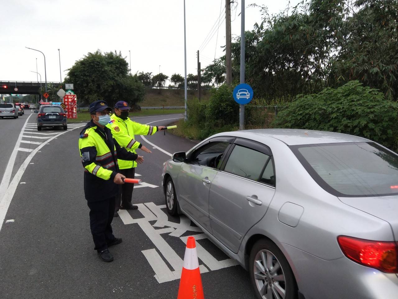 國道3號白河交流道 春節高乘載管制白河警籲 民眾提早規劃路線