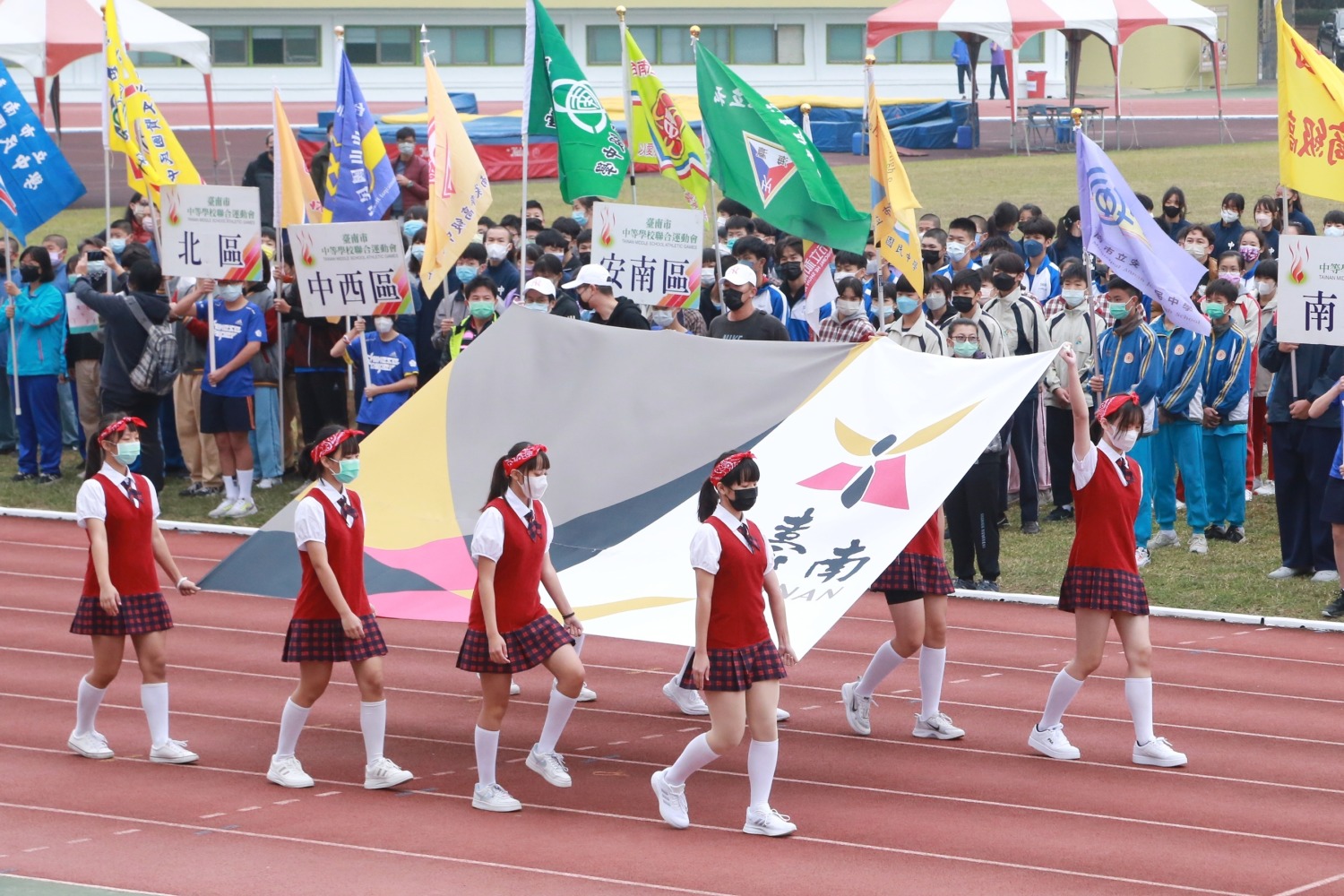 112年市中運開幕 黃偉哲勉勵選手努力創佳績