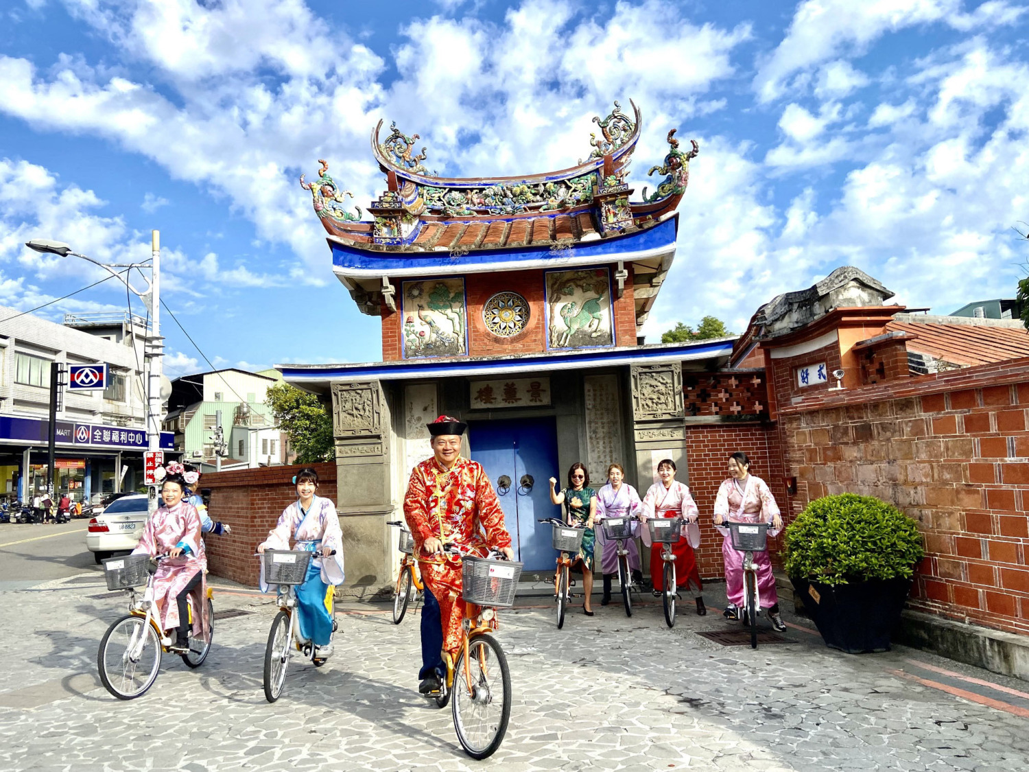 台中市霧峰區公所行銷觀光出新招  YouBike玩穿越漫遊霧峰林家花園