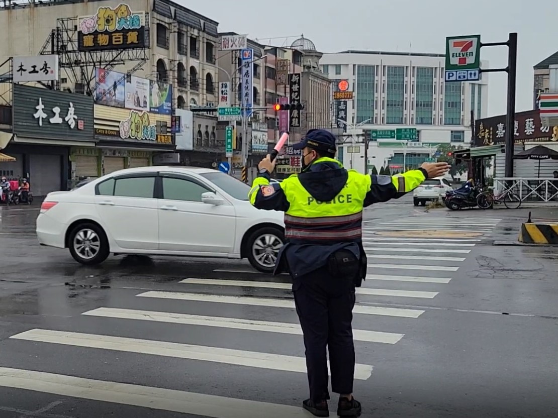 嘉警加強春節交通疏導　維護連續假期交通順暢與安全　