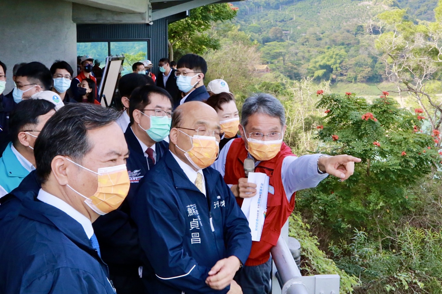 蘇貞昌視察曾文水庫水情 黃偉哲感謝中央支援臺南 改善水資源設施