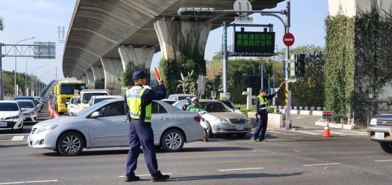 和平紀念日連假首次啟用台1線楓港至枋山路段調撥車道