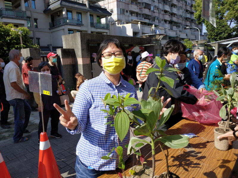 3月植樹月  屏東林管處苗木週週送  3/4高屏首發場  歡迎民眾前往領苗