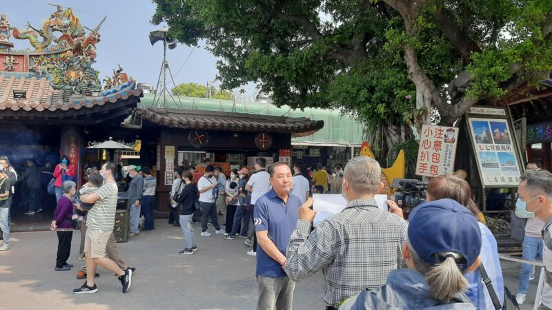 南投警銀攜手攔阻詐騙  竹山紫南宮呼籲民眾共同反詐欺