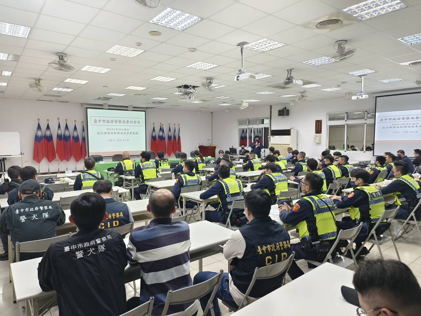 威力掃蕩黑幫 中市警強勢臨檢展決心 天天上新聞