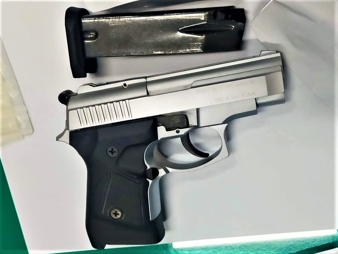 毒趴樂聲吵鄰居　警力清查起獲槍枝及毒品