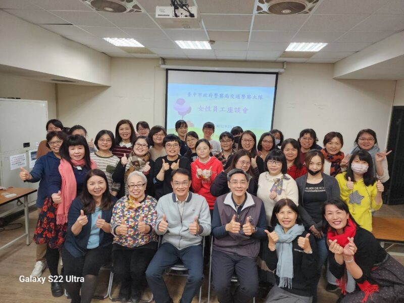 中市交大慶38守護警職女力身心健康特聘林慶鐘醫師教授養生氣功及中醫針灸
