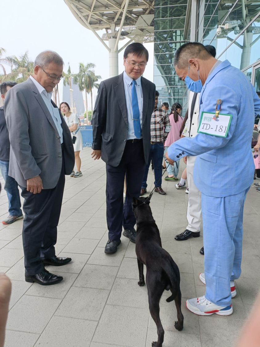 港都高雄首次世界級毛孩比賽 千人共襄盛舉 羅達生：公私協力 提升大眾對毛孩的關心