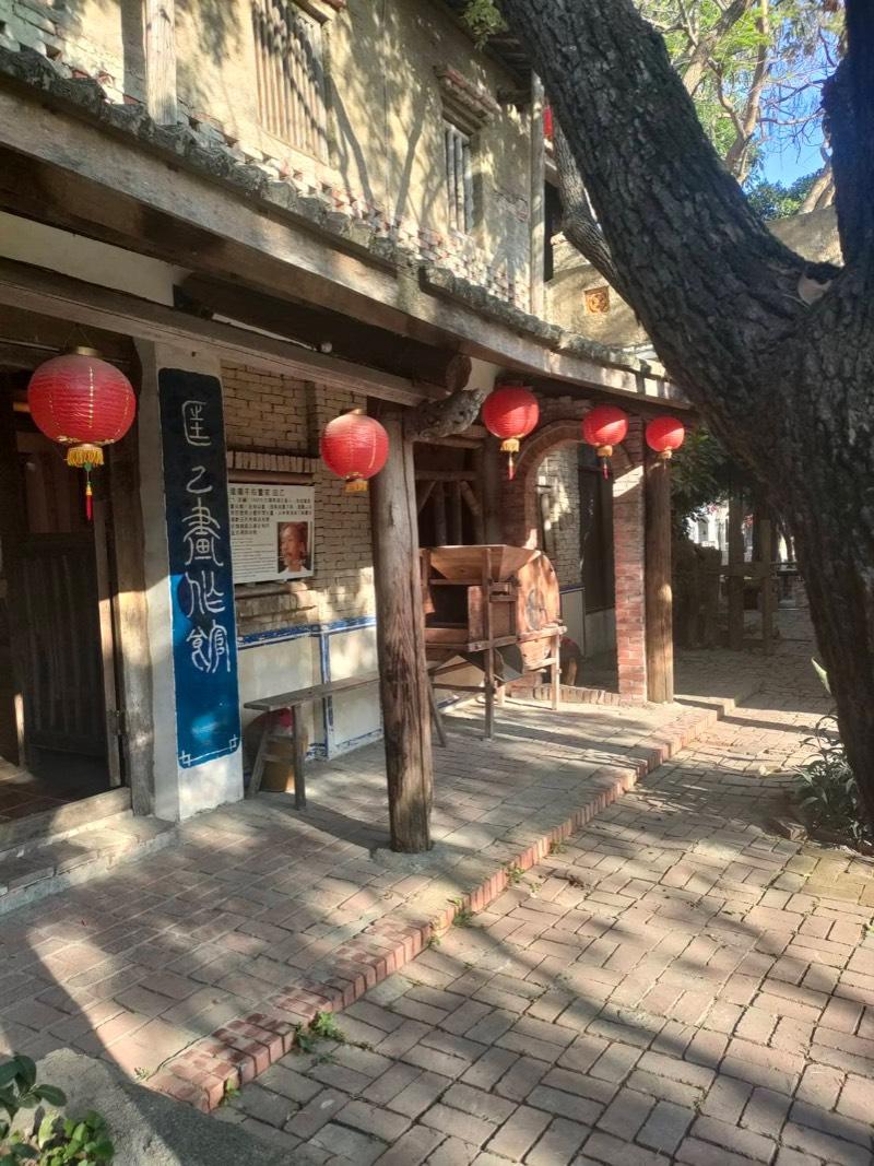 母親節何處去？到學甲區秘境「老塘湖藝術村」看「聖母瑪利亞」畫作及避暑好所在！