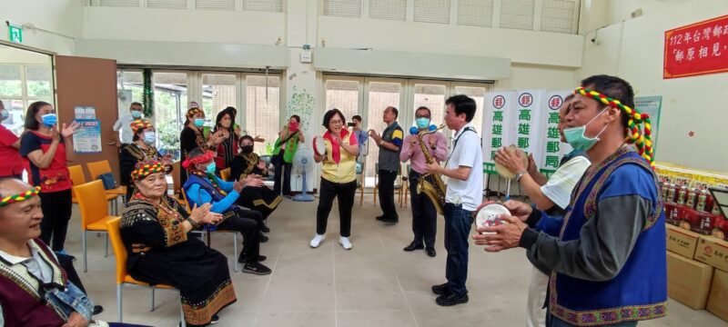 「郵原相見，五月光輝」 高雄郵局前往偏鄉 關懷六龜山區原住民長輩