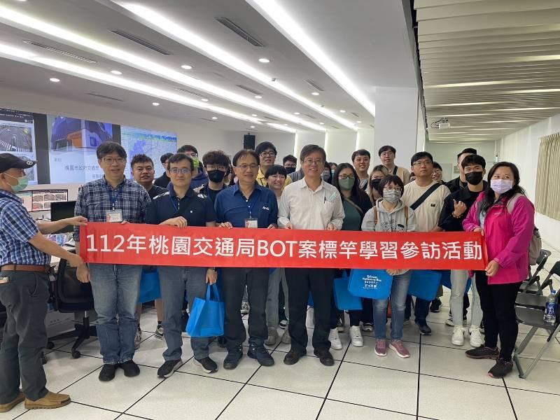 臺南歡迎桃園交通局觀摩 分享電動公車及智慧交通經驗