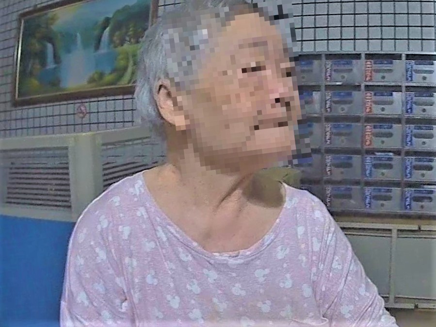 半夜徘徊路邊  北門警送老婦平安返家