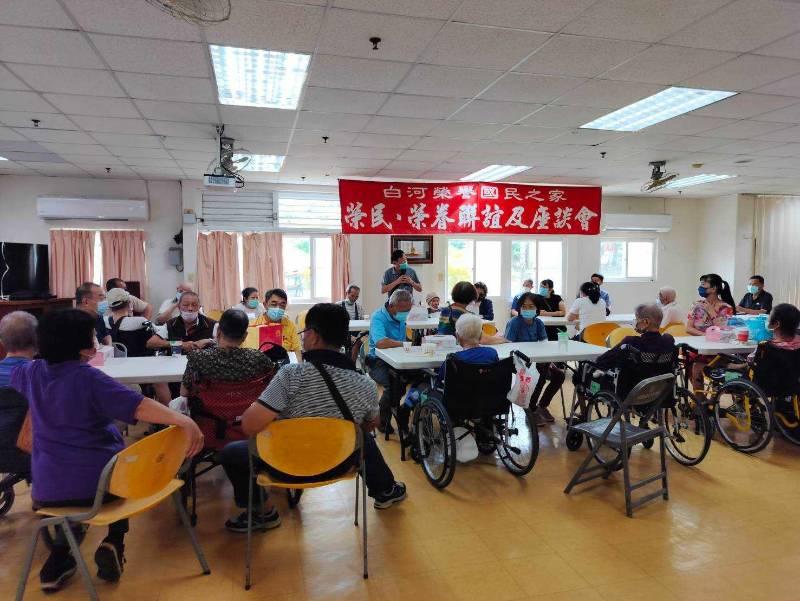 白河榮家住民家屬聯誼座談 溫馨茶會互動感恩照護