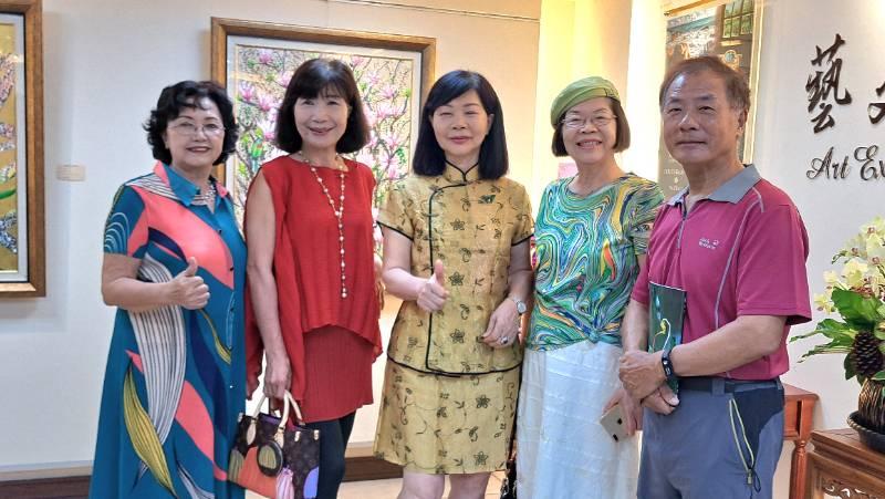 南區國稅局：董榮塗及蘇寶珠「漫渡日常V.S時光流轉」攝影油畫雙聯展