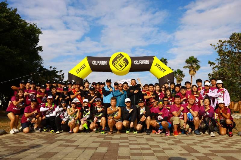 金門夸父追日跨夜接力賽圓滿達陣 2位報名獨跑完成61公里總長旅程